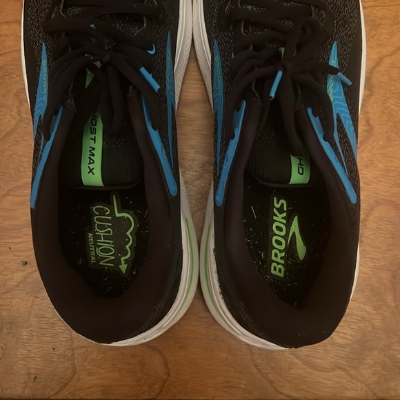 Brooks Ghost Max - Picture 2 of 5